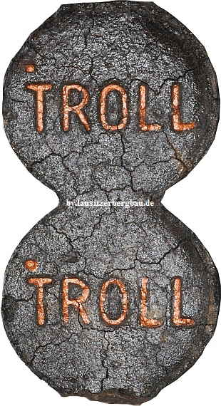 TROLL Brikett mittel semmel format 1 TROLL Brikett mittel semmel format 1