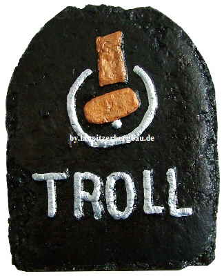 Troll Brikett halbstein (1) Troll Brikett halbstein (1)