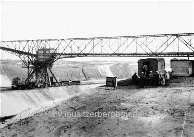 Vorbereitung der Brckenumsetzung ins Ostfeld